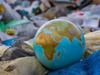 Борьба с загрязнения пластиковыми материалами